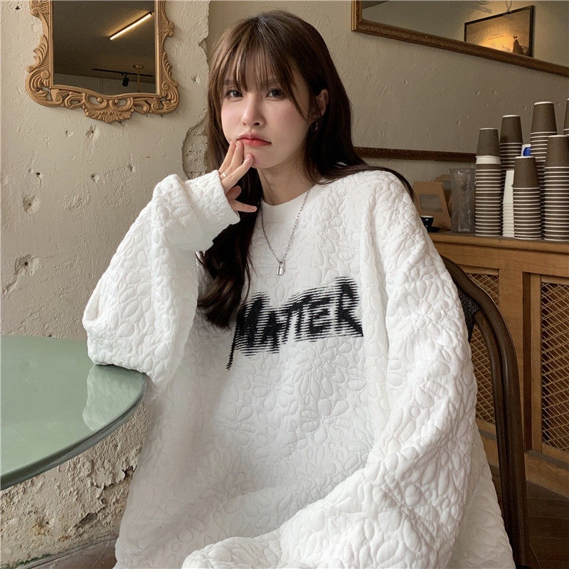 Áo Len Nữ Oversized Tay Dài Vải Jacquard Mỏng Vintage