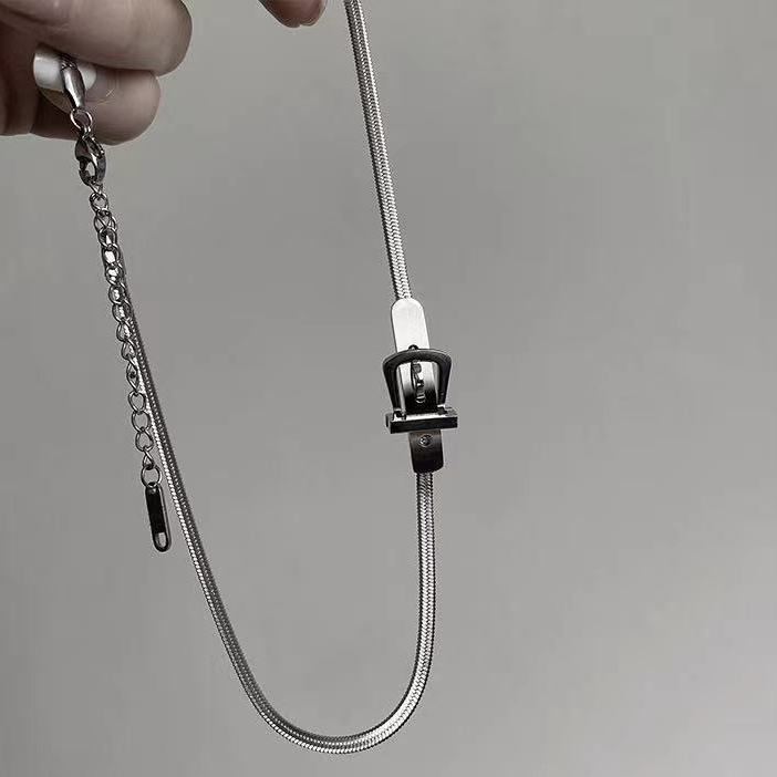 ☜Vòng Cổ Có Khóa Phong Cách Hip Hop Châu Âu Cá Tính Cho Nữ