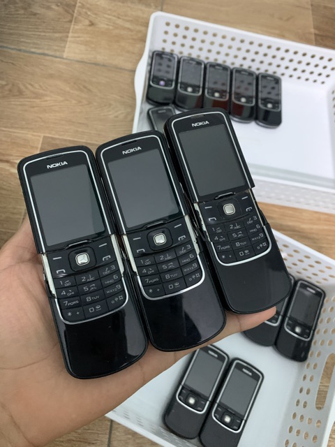 Nokia 8600 luna nguyên zin chính hãng. Vỏ zin theo máy | BigBuy360 - bigbuy360.vn