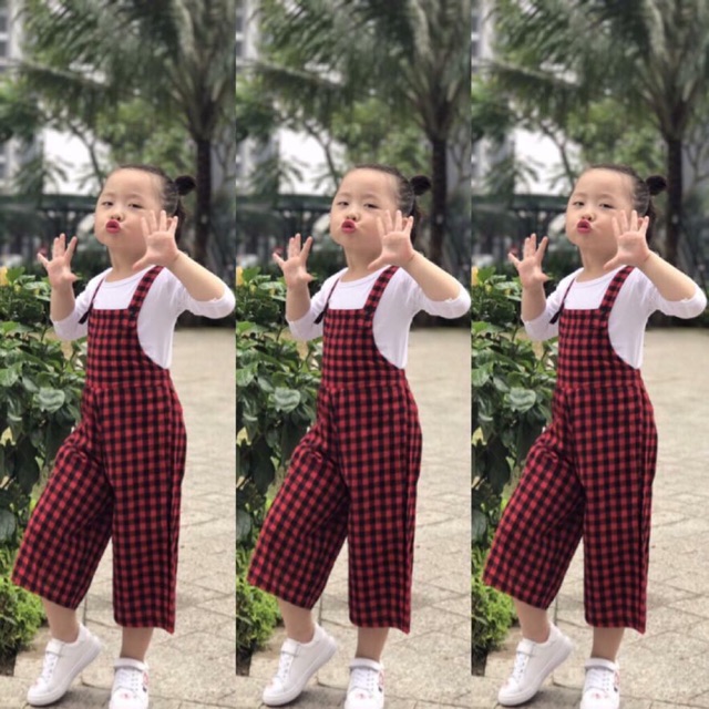 Set quần yếm bé gái