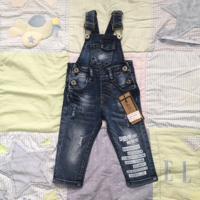 Quần jean yếm cho bé 