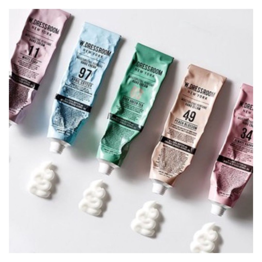Kem dưỡng da tay giữ ẩm hương nước hoa W.Dressroom Moisturizing Perfume Hand Cream 50ml