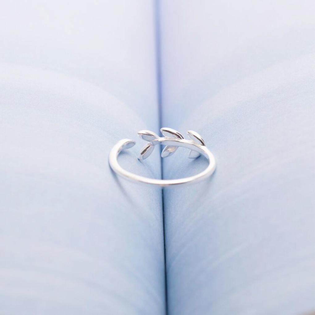 Nhẫn Hở Hình Lá Cây Có Thể Điều Chỉnh Kích Thước