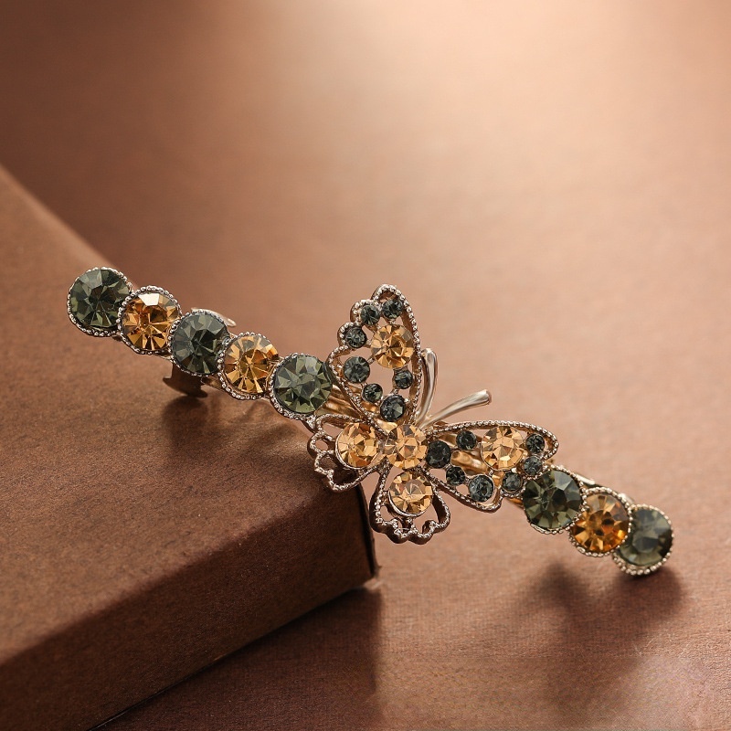 Kẹp Tóc Nửa Hình Bướm Đính Ngọc Trai