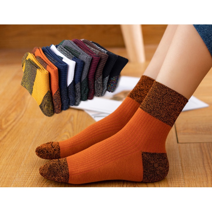 Vớ kim tuyến cổ cao Nữ phong cách thể thao, đường phố, năng động.