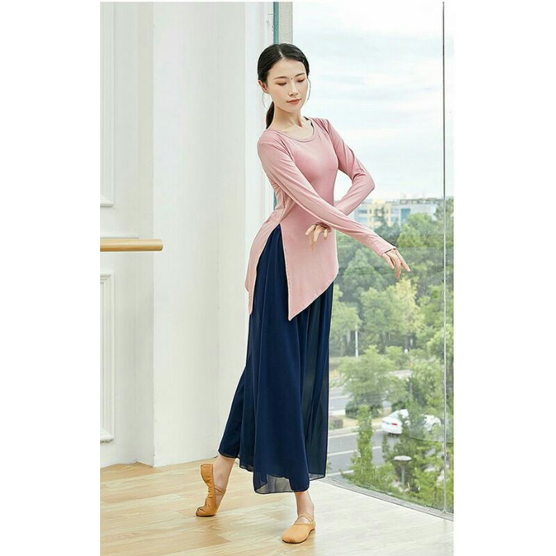 # A13 | Áo tập múa xẻ tà dài tay xỏ ngón - Đồ Múa Tuệ Nhiên