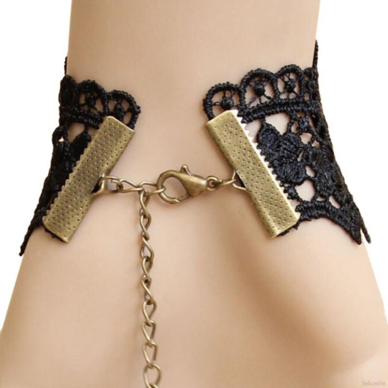 Vòng đeo tay phối hoa hồng gắn nhẫn phong cách Gothic độc đáo cho nữ