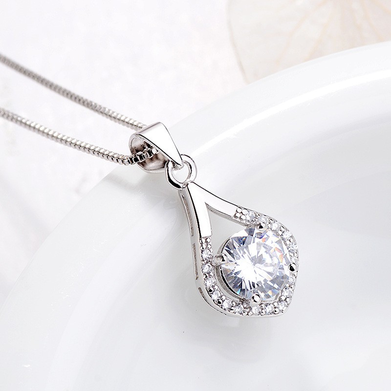 Dây chuyền mặt giọt lệ đính pha lê lấp lánh thời trang cao cấp cho nữ ANTA Jewelry - ATJ3616