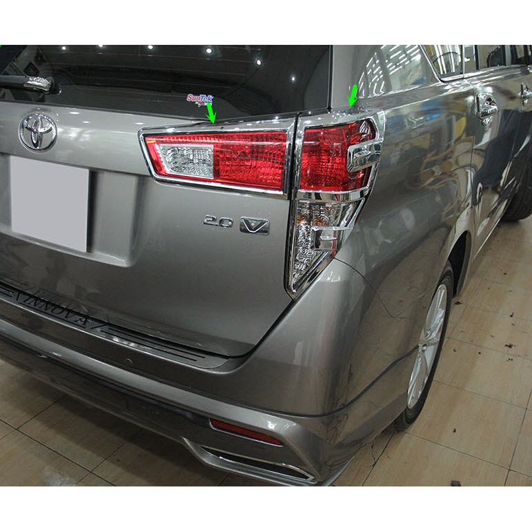 Ốp Đèn Pha Hậu TOYOTA INNOVA 2016-2021