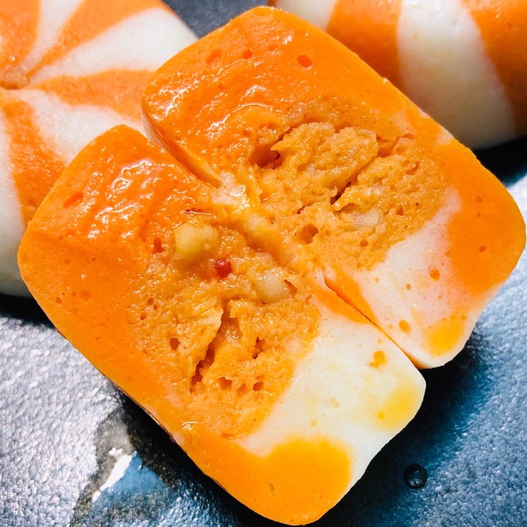 Bánh Bao Nhân Trứng Cá Nhím