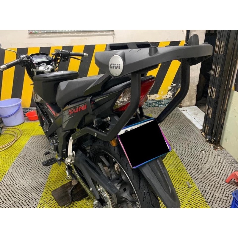 Baga Givi HRV gắn cho Sonic