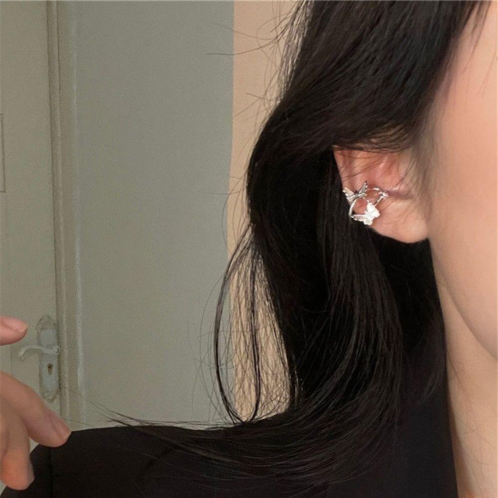 Bông Tai Dạng Kẹp Hình Bướm Bằng Kim Loại Phong Cách Punk Thanh Lịch Dành Cho Nữ