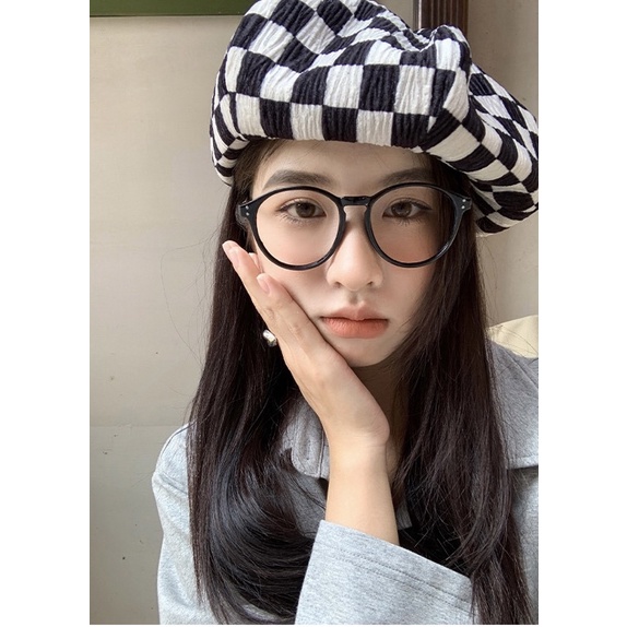 Kính mắt không độ form tròn dễ thương