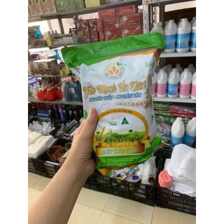 Yếm Mạch Úc
