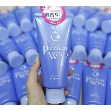 Sữa rửa mặt Perfect Whip Tuýp 120g màu xanh  - Nhật