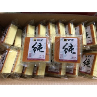 Bánh bông lan sữa mông lép 1 cái