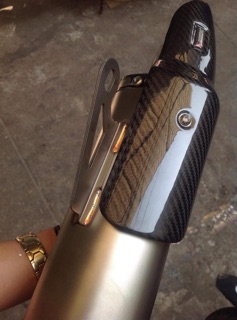 Pô akrapovic R1