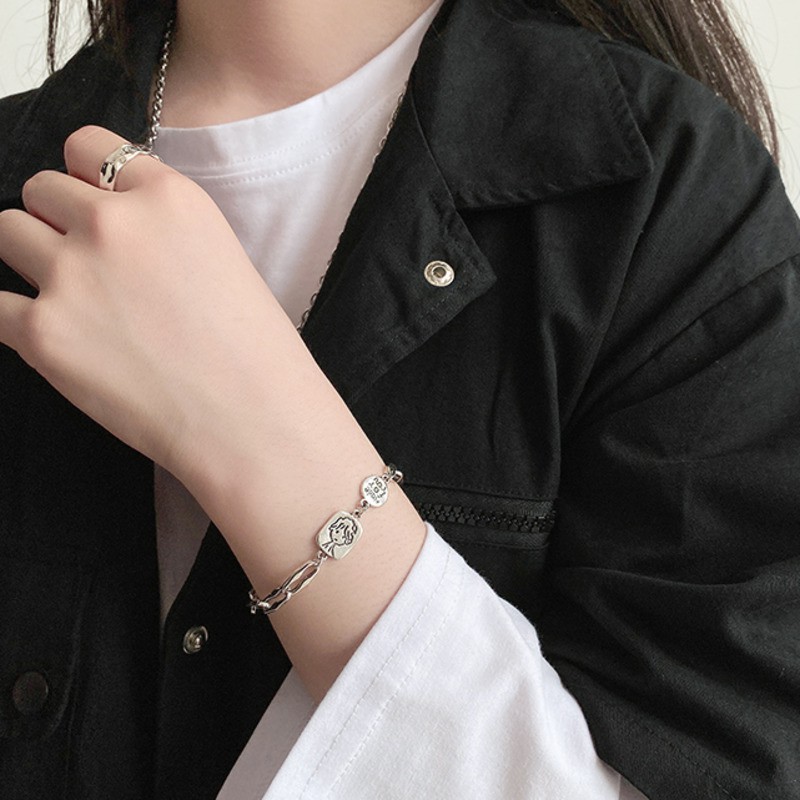 Vòng Tay Da Bò Phong Cách Hip Hop Retro Cá Tính