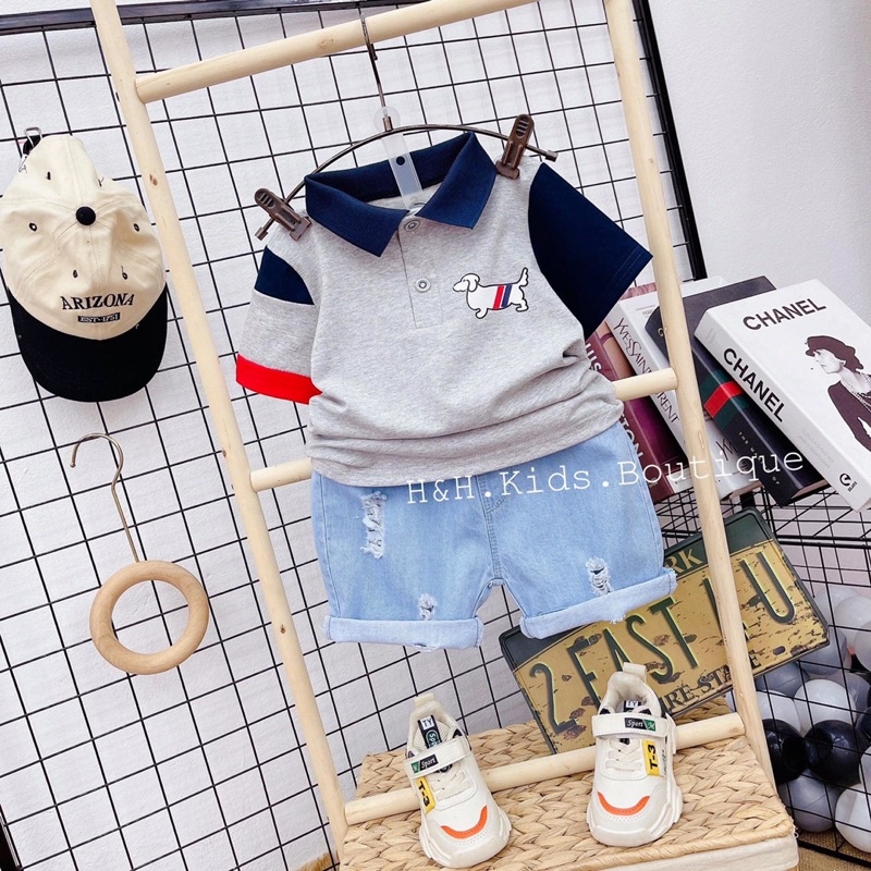 Set bộ quần jean mềm . áo cổ trụ in hình hoodie cho bé trai cực hot với hai màu trắng và ghi