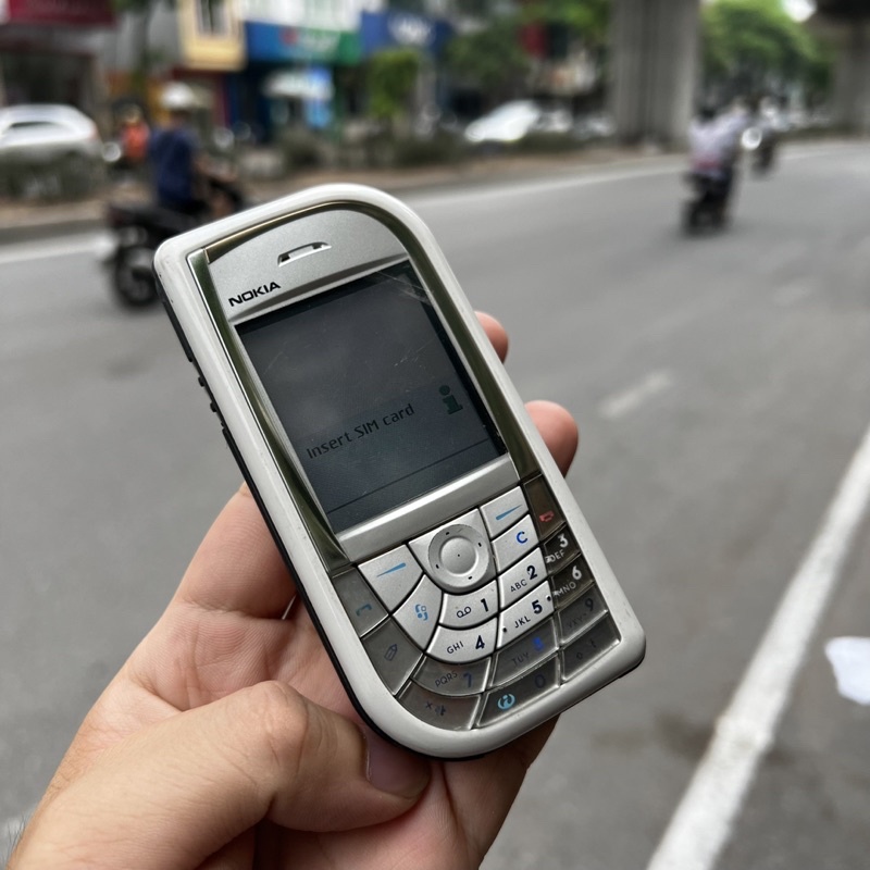 NGUYÊN ZIN, chính hãng điện thoại cổ Nokia 7610