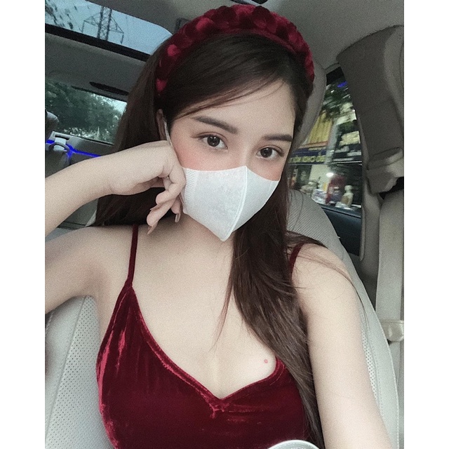 váy nhung hai dây