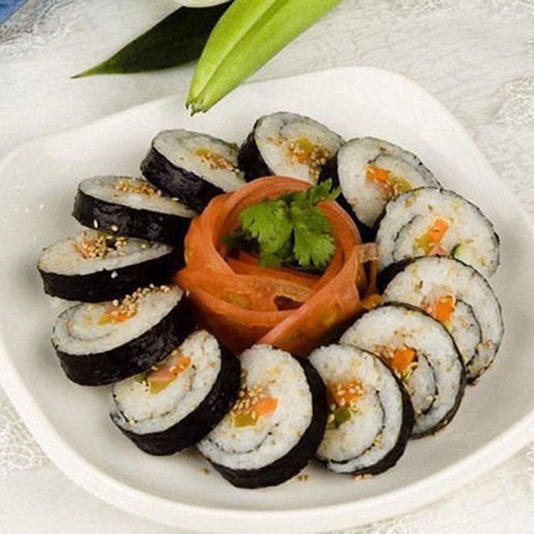 Mành Nhựa Cuốn Sushi Tiện Lợi