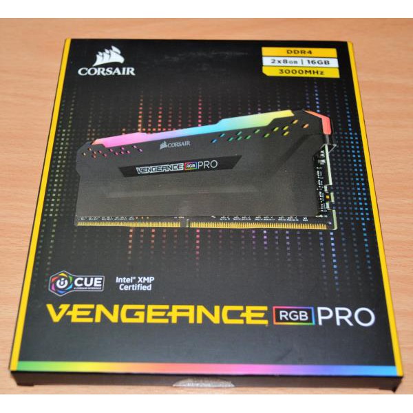 Bộ nhớ RAM CORSAIR VENGEANCE RGB PRO 16GB (2 x 8GB) DDR4 3000MHz C15 CMW16GX4M2C3000C15 - Black