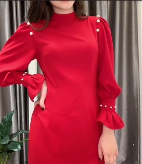 Áo dài tay cách điệu, đính hạt