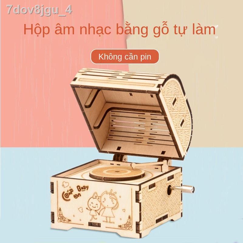 ﹊ Hộp nhạc quay tay tự chế âm bằng gỗ xếp hình ba chiều trẻ em lắp ráp quà tặng sinh nhật handmade sán