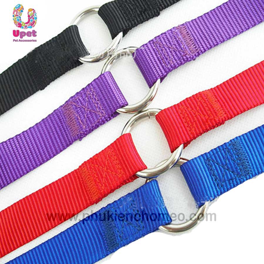 Dây kéo chia 2 đầu dắt được 2 thú cưng hoặc vừa dùng dắt cún đi dạo vừa cố định các bé khi cần thiết bằng móc khóa