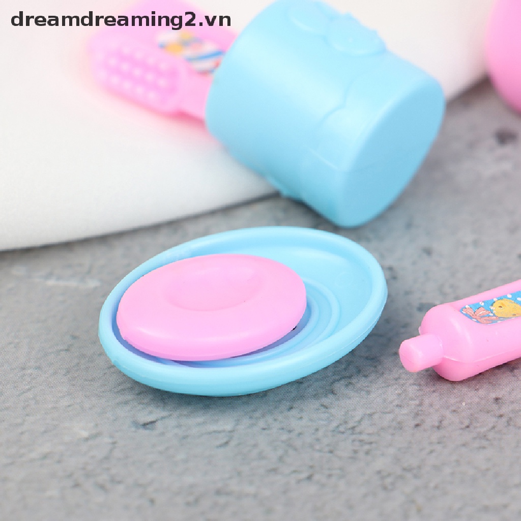 Bàn Chải Đánh Răng Mini 1 / 6 1 / 12 Cho Búp Bê