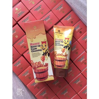 Sữa rửa mặt dưỡng ẩm