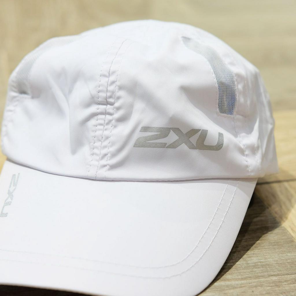 Nón chạy bộ 2XU Run Cap