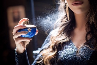 Nước hoa Versace Dylan Blue Pour Femme 5ml (unbox)