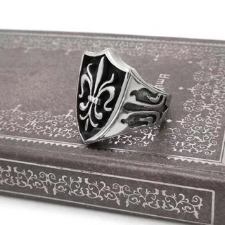 Nhẫn chrome heart độc lạ, thời trang cá tính