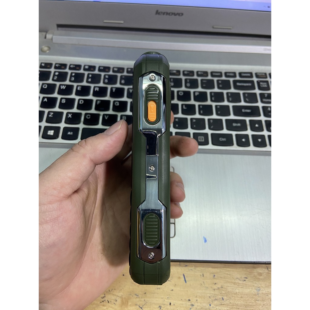 Điện thoại Forme D777 Pin 5800mAh Kiêm sạc dự phòng+ Tặng kèm thẻ nhớ 2GB cho đến khi hết quà | BigBuy360 - bigbuy360.vn