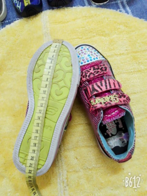 Giày trẻ em 2hand!