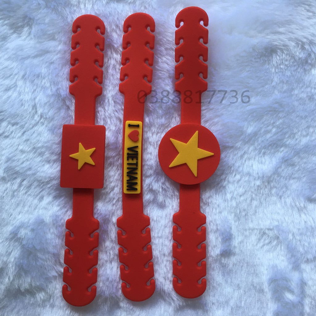 Quai đeo khẩu trang chống đau tai bằng nhựa dẻo gắn sticker quốc kỳ [ẢNH CHỤP THẬT]