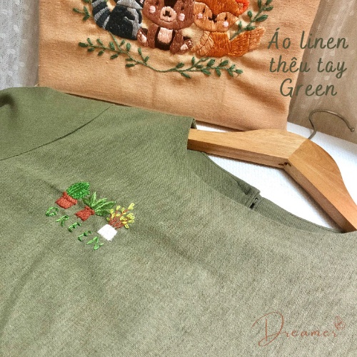 Áo linen DREAMER Green handmade thêu tay nút gỗ