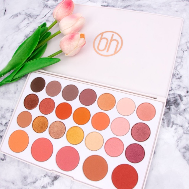 Bảng BH Nouveau Neutrals 26 color shadows and blush palette