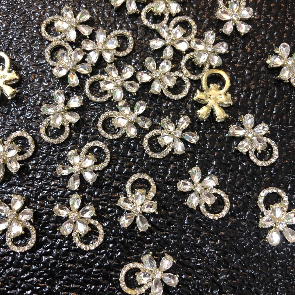 Charm tròn bông hoa đá cao cấp, charm nail gắn móng.