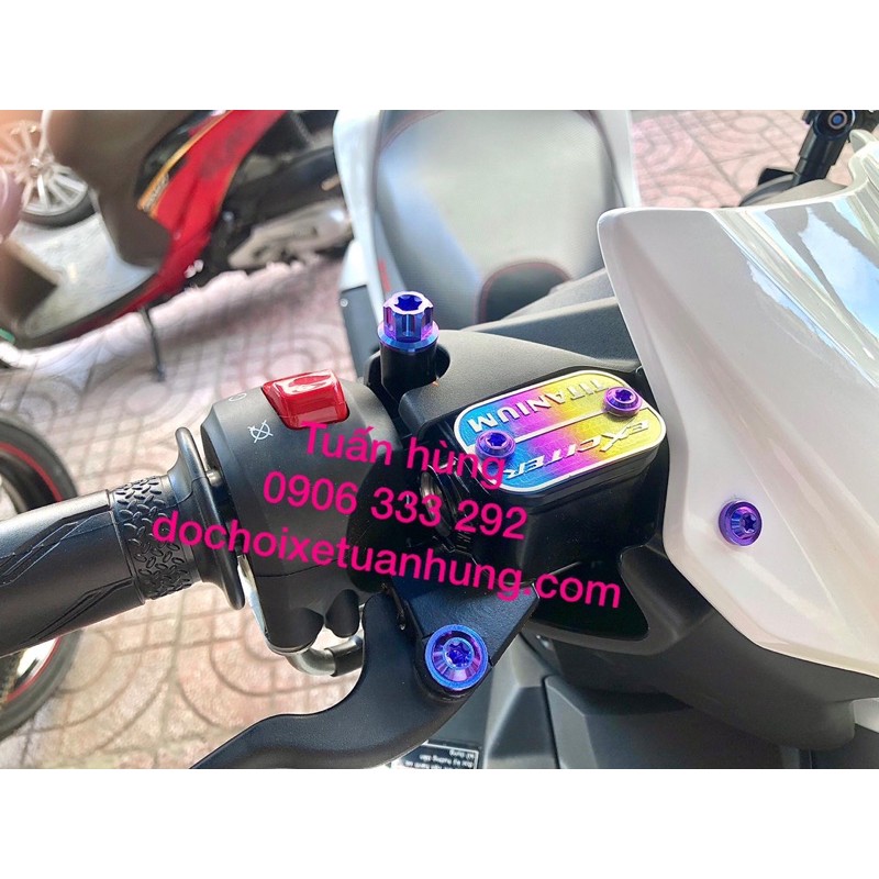 Tem Titan  nắp dầu exciter 155/ex155 - đồ chơi xe ex 155