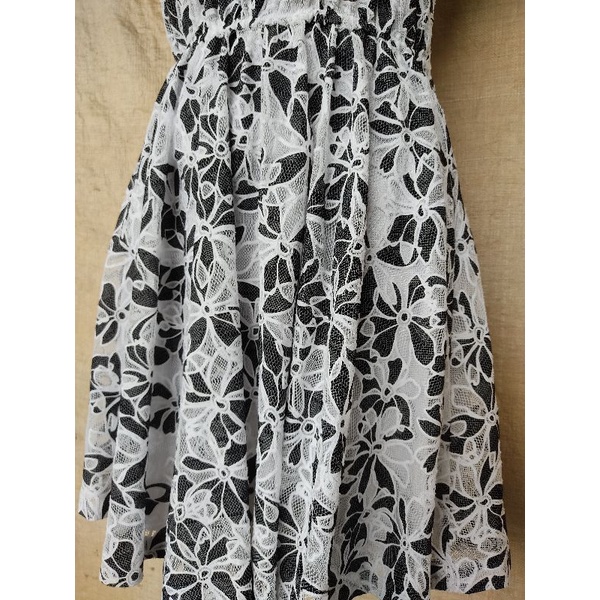 Đầm ren Hàn size M