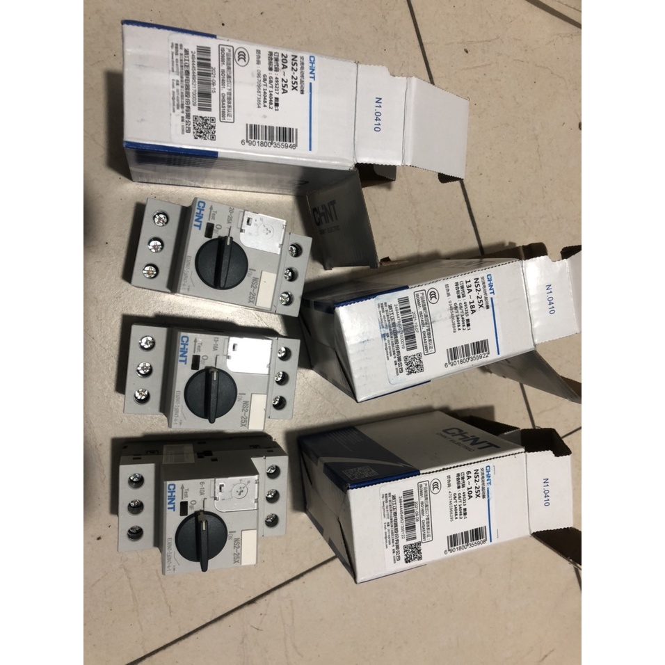 AT CB Chỉnh dòng NS2-25X (hàng Chint)+ tiếp điểm phụ