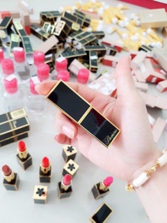 Son Tom Ford Tông Đỏ