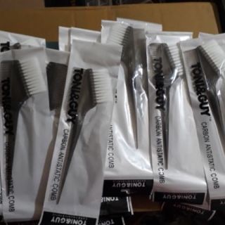 LƯỢC CHẢI THUỐC NHUỘM TONI & GUY