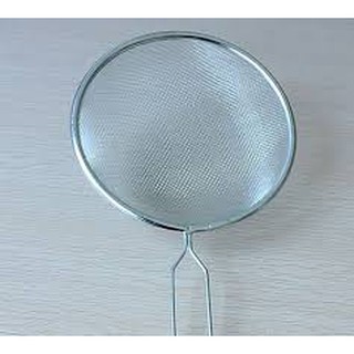 rổ lượt dừa hoặc lượt cơm mẻ cho nhà bếp