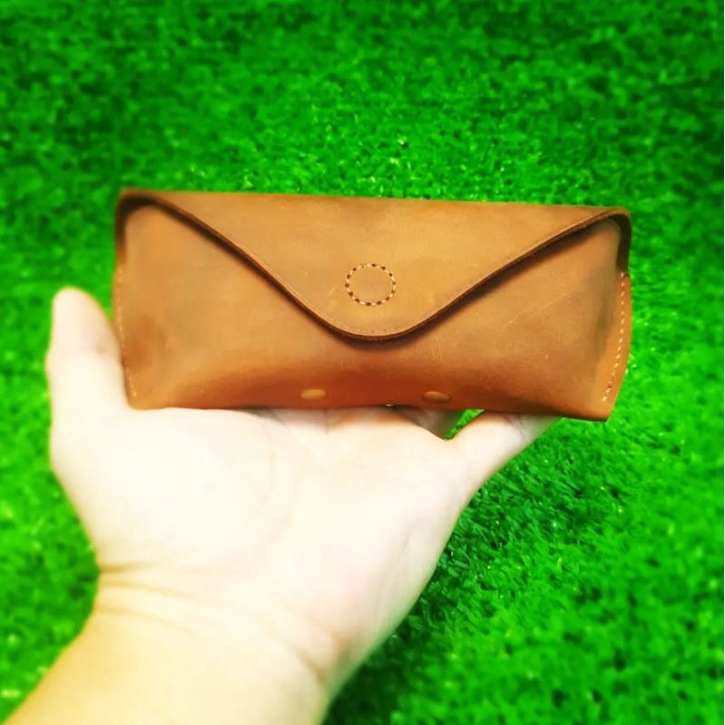 Bao Da Đựng Mắt Kính Da Bò (Da Thật) Nút Nan Châm - da Thủ Công Handmade V2