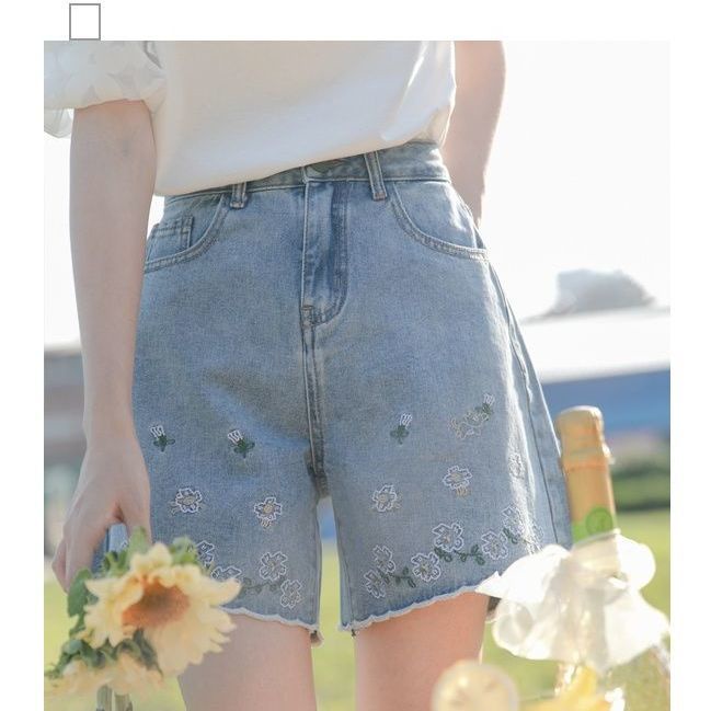 Quần Short Jean Lưng Cao Ống Rộng Thêu Ren Màu Xanh Dương Thời Trang Mùa Hè Hàng Mới Dành Cho Bạn Nữ
