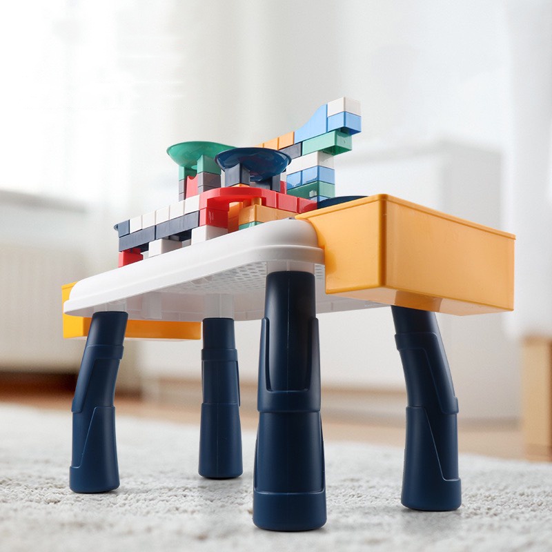 Bộ bàn Lego 142 chi tiết giúp bé phát triển tư duy vượt trội